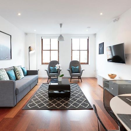 Hampden Apartments - The Charles ウィンザー エクステリア 写真